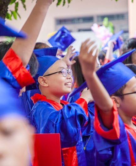 Доступные дипломы с занесением в реестр на форуме